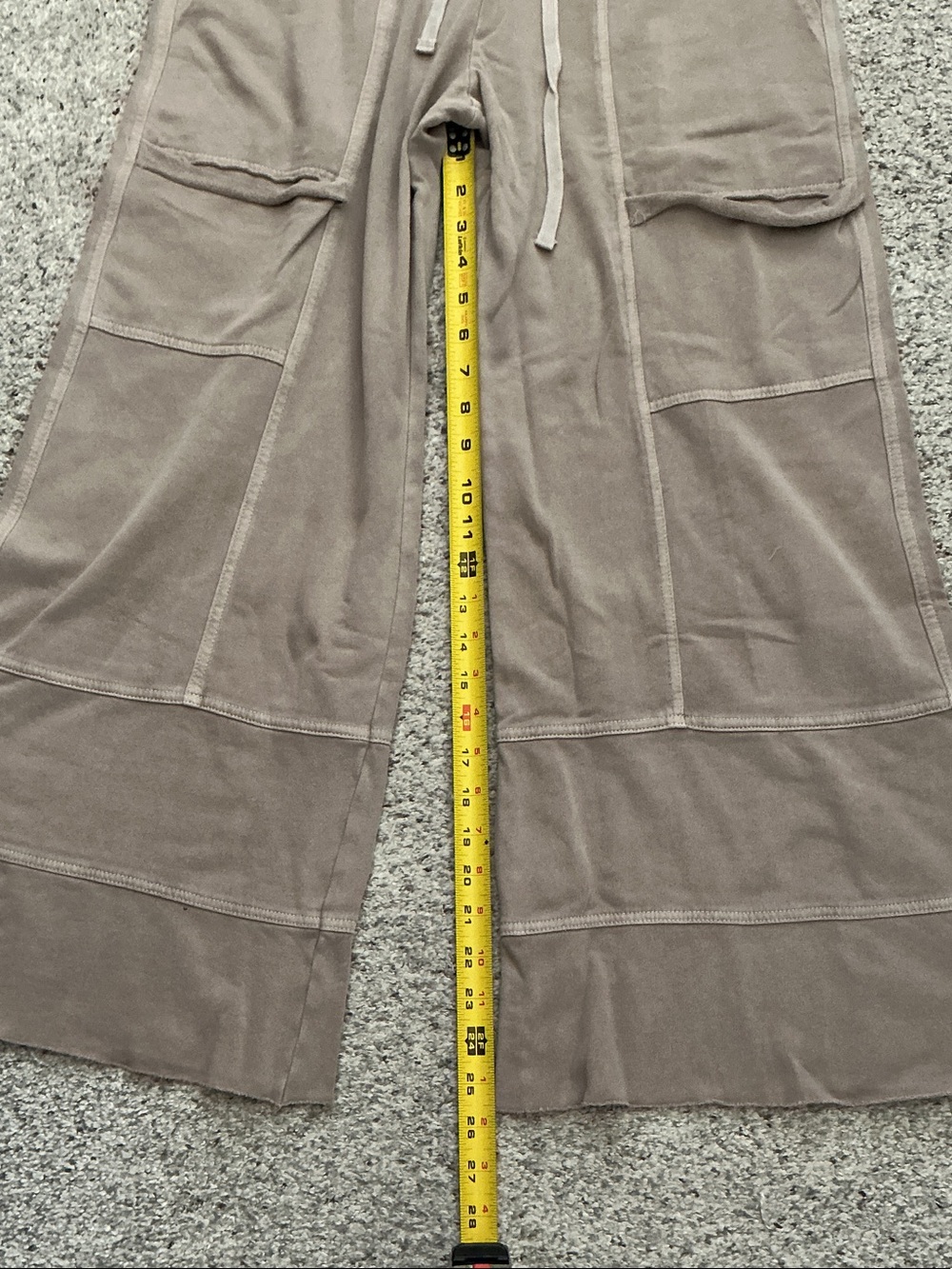 NWT Easel Wide-Leg Cargo Sweatpants ~ Mocha - Picture 8 of 9